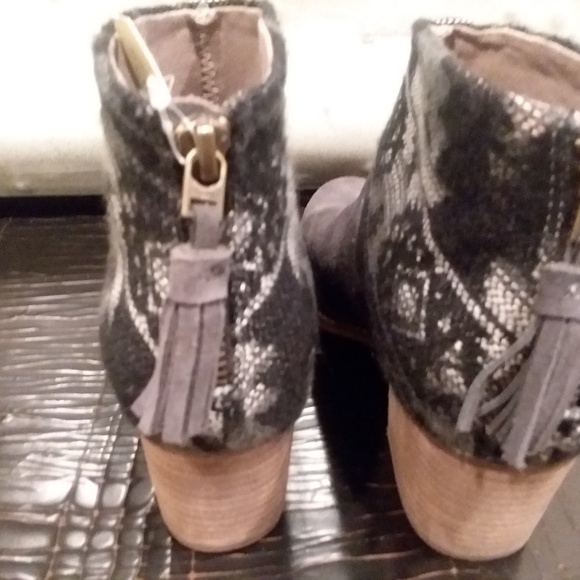 toms leia boots